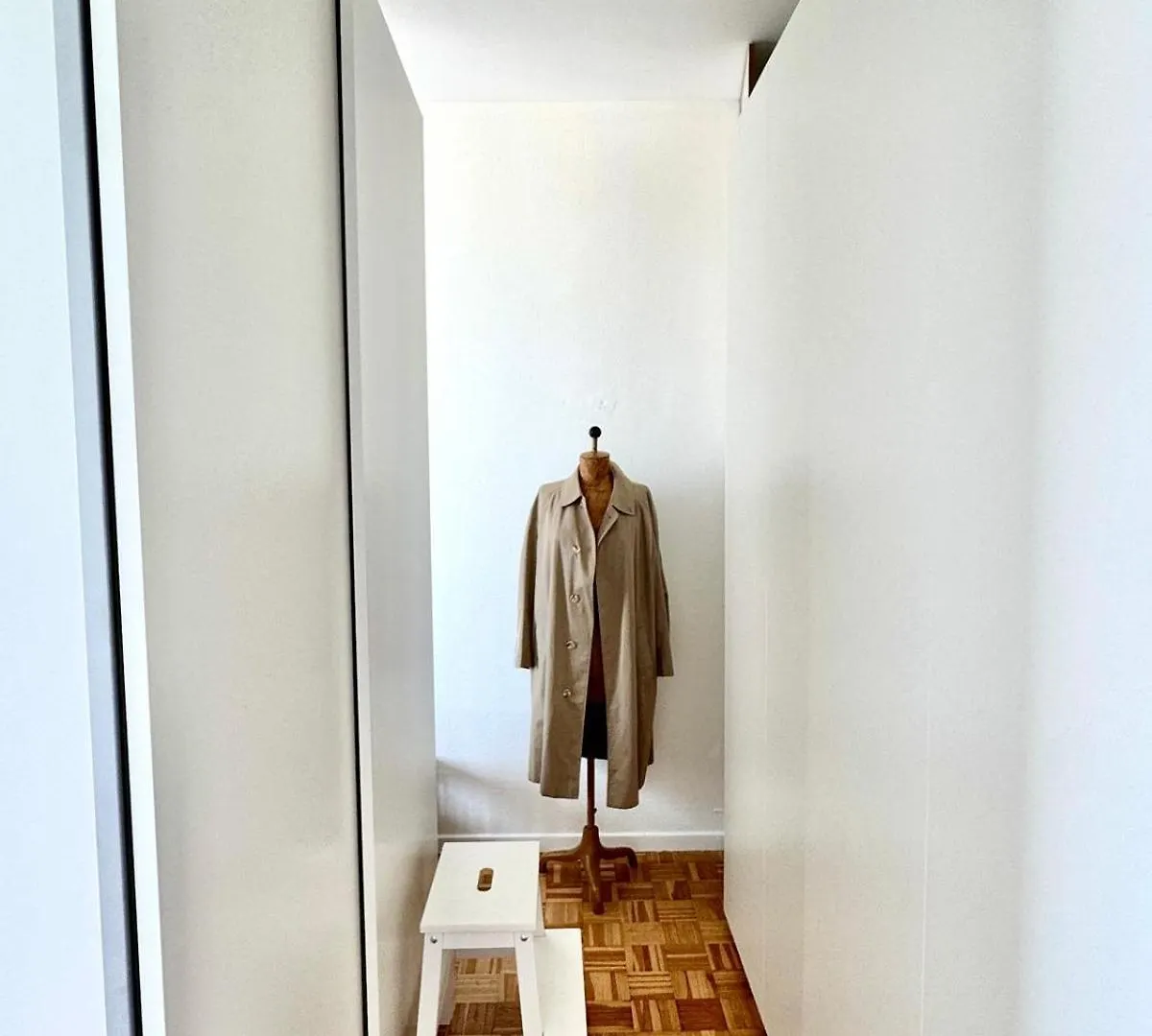 Charming Light-Filled Apartment Near Central Station Antwerp